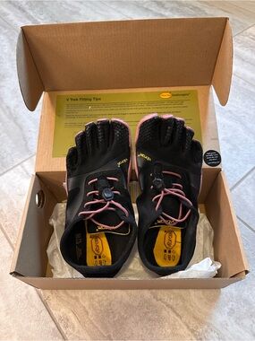 Vibram FiveFingers KSO EVO ***NWT***
